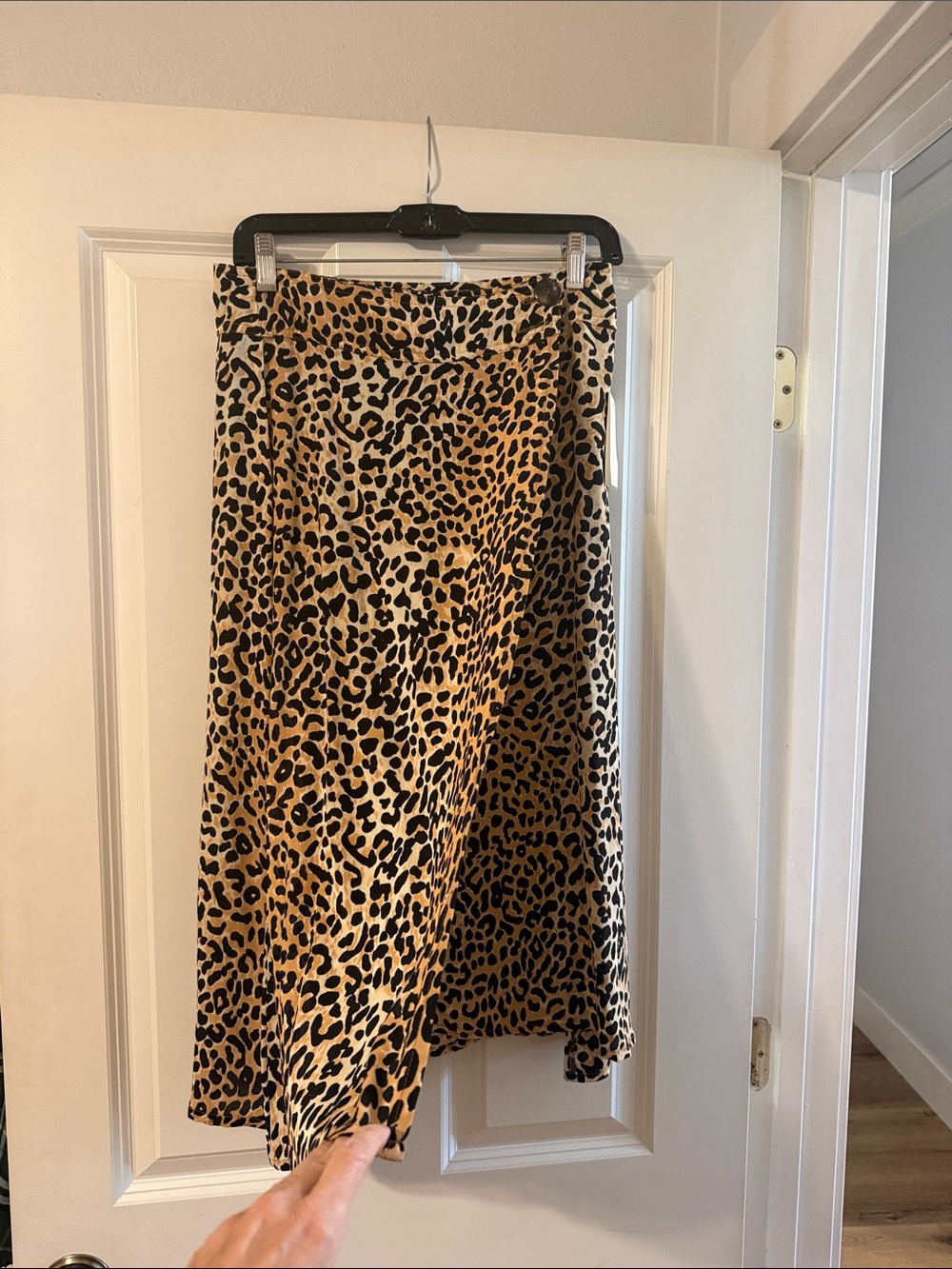 NWT Faithfull the Brand Leopard Print Midi Skirt in Tan and Black
